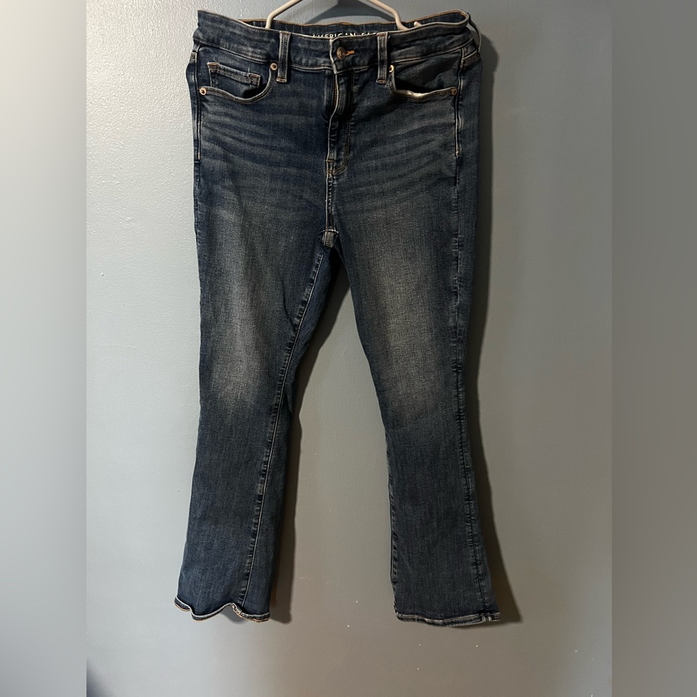 American eagle hi-rise skinny kick jeans size 10 short